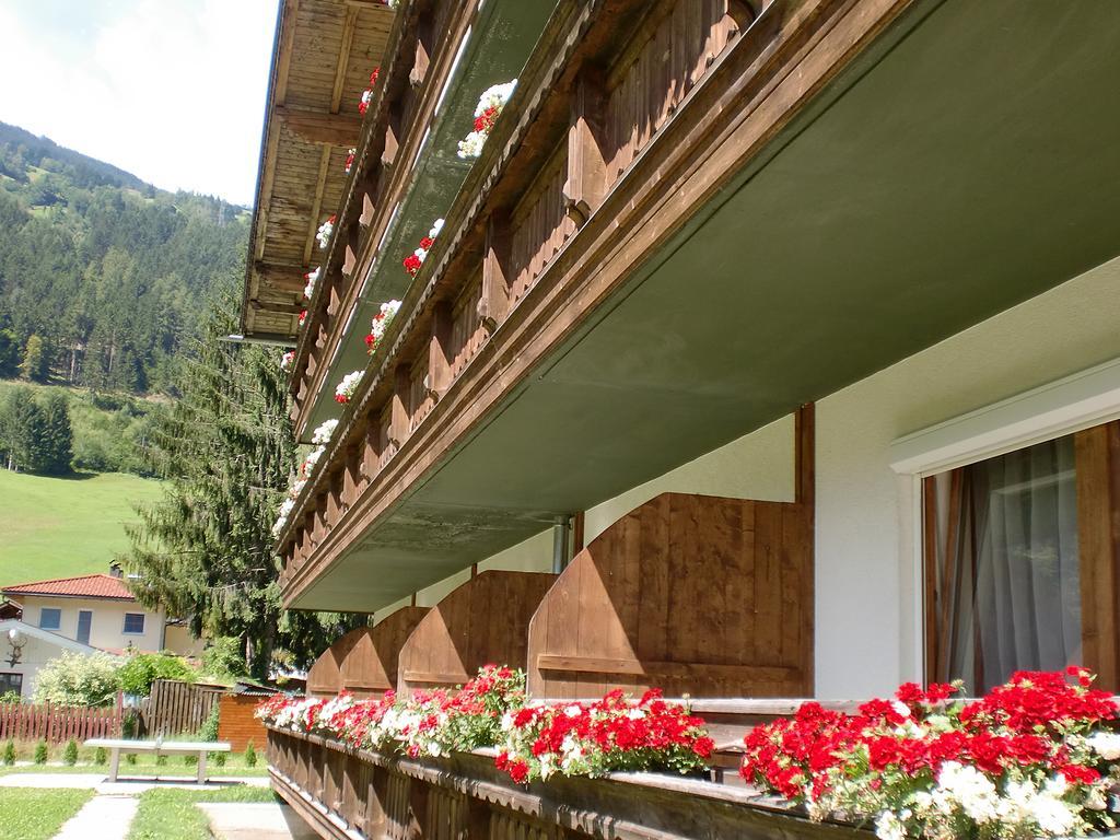 Aschau Im Zillertal First Mountain Hotel Zillertal מראה חיצוני תמונה