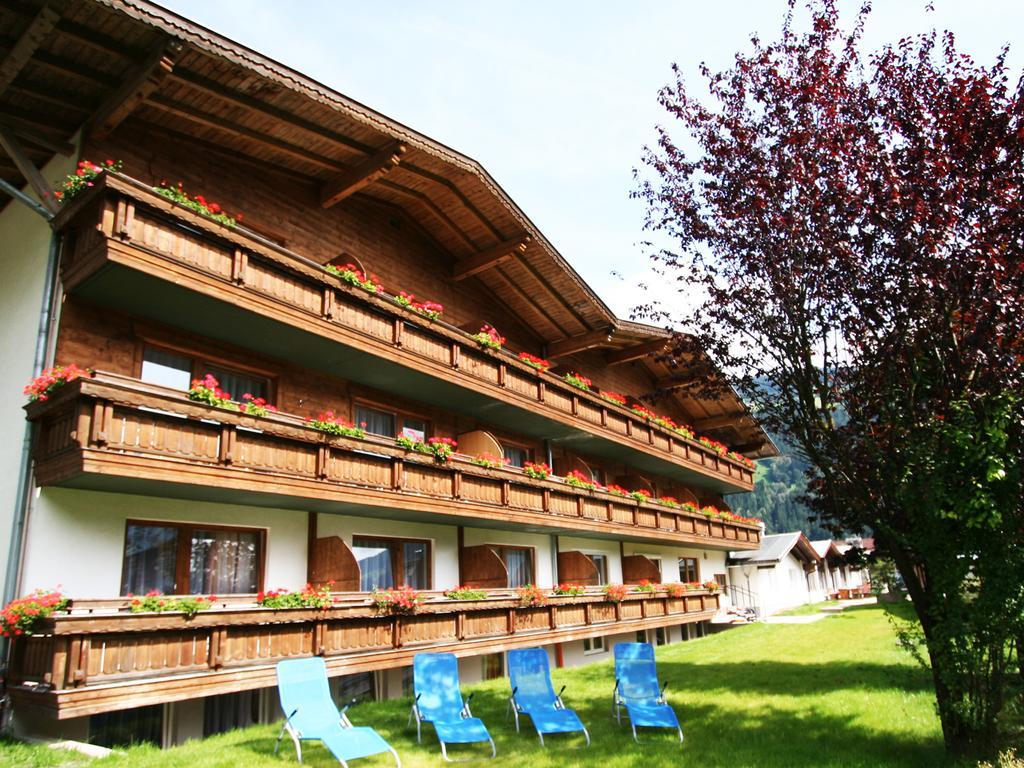 Aschau Im Zillertal First Mountain Hotel Zillertal מראה חיצוני תמונה